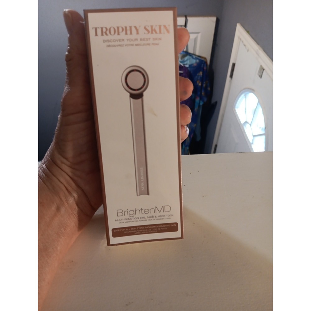 Trophy Skin Brighten MD Multi Function 4-in-1 Tool LED Light Therapy Device